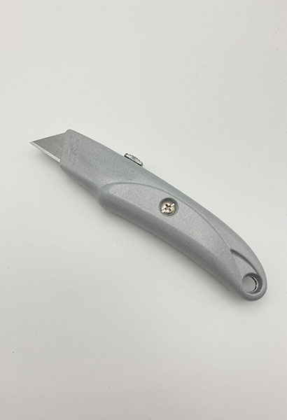 Aluminum utility knife 