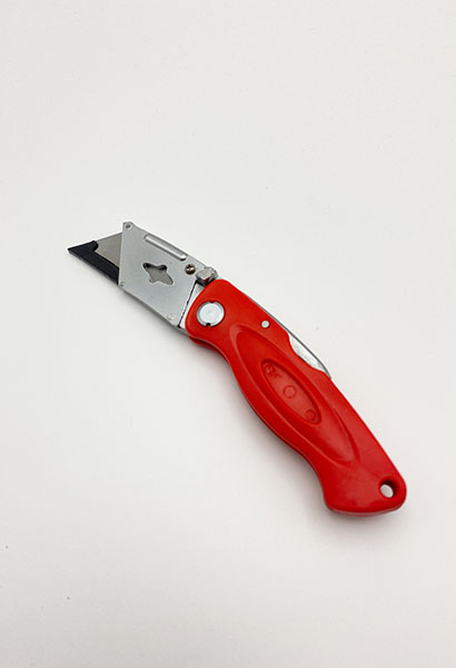 Plastic handle folding knife 